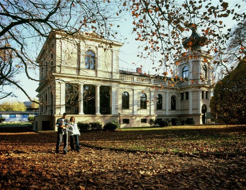 Šustalova vila
