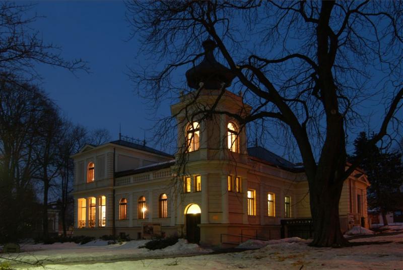 Šustalova vila
