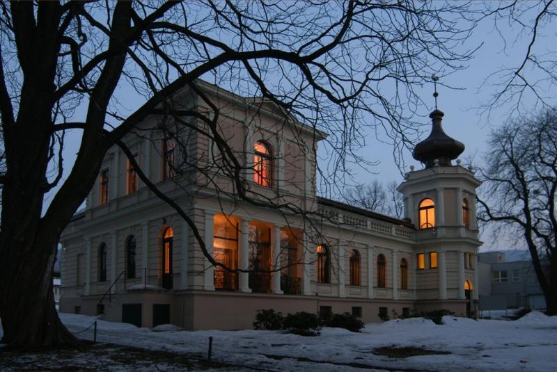 Šustalova vila
